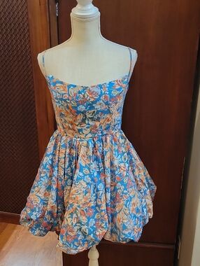 HELLO MOLLY | Sunday Market Mini Dress in Blue Floral Print - Size US 6